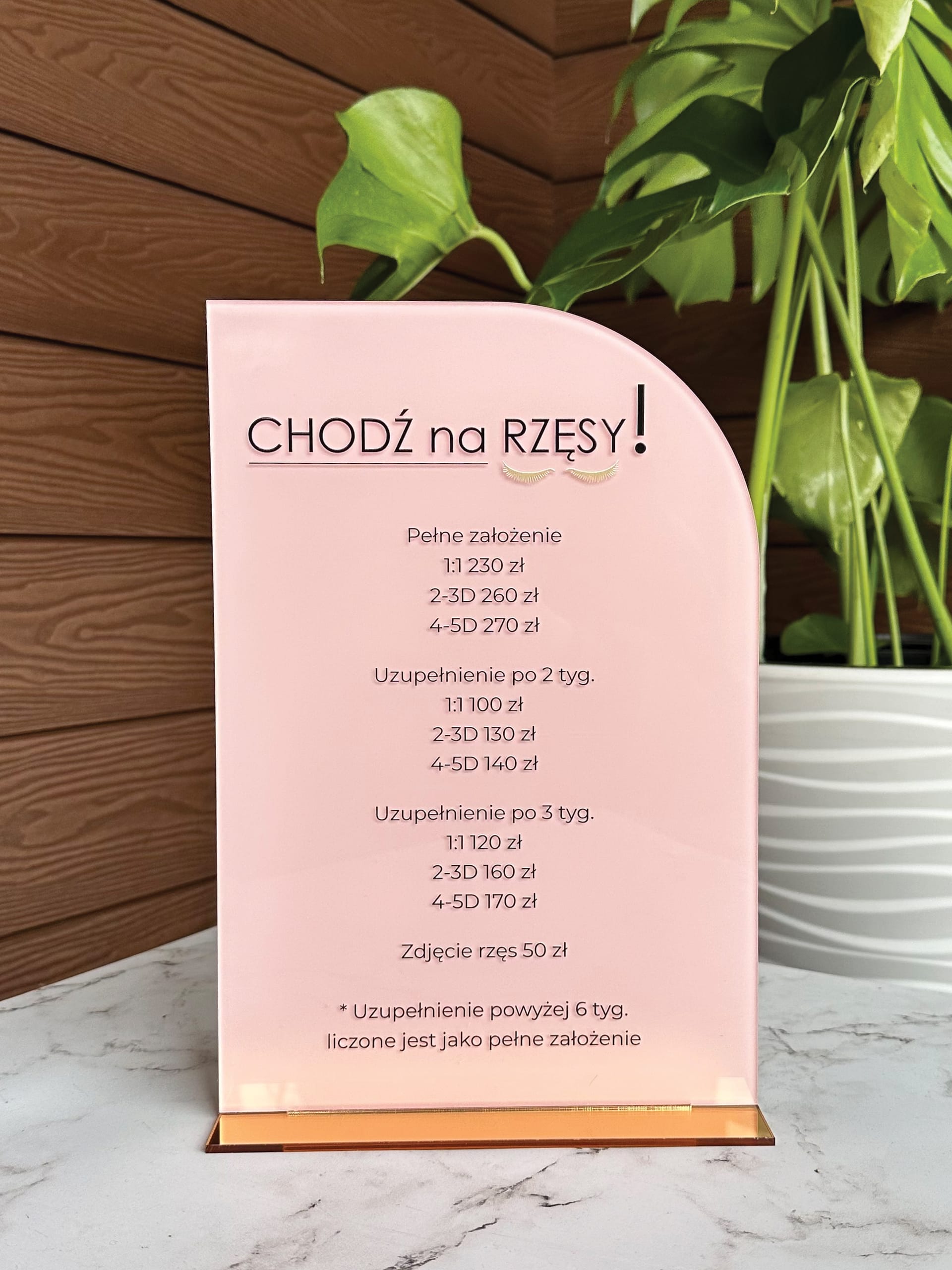 Cennik ze ściętym bokiem