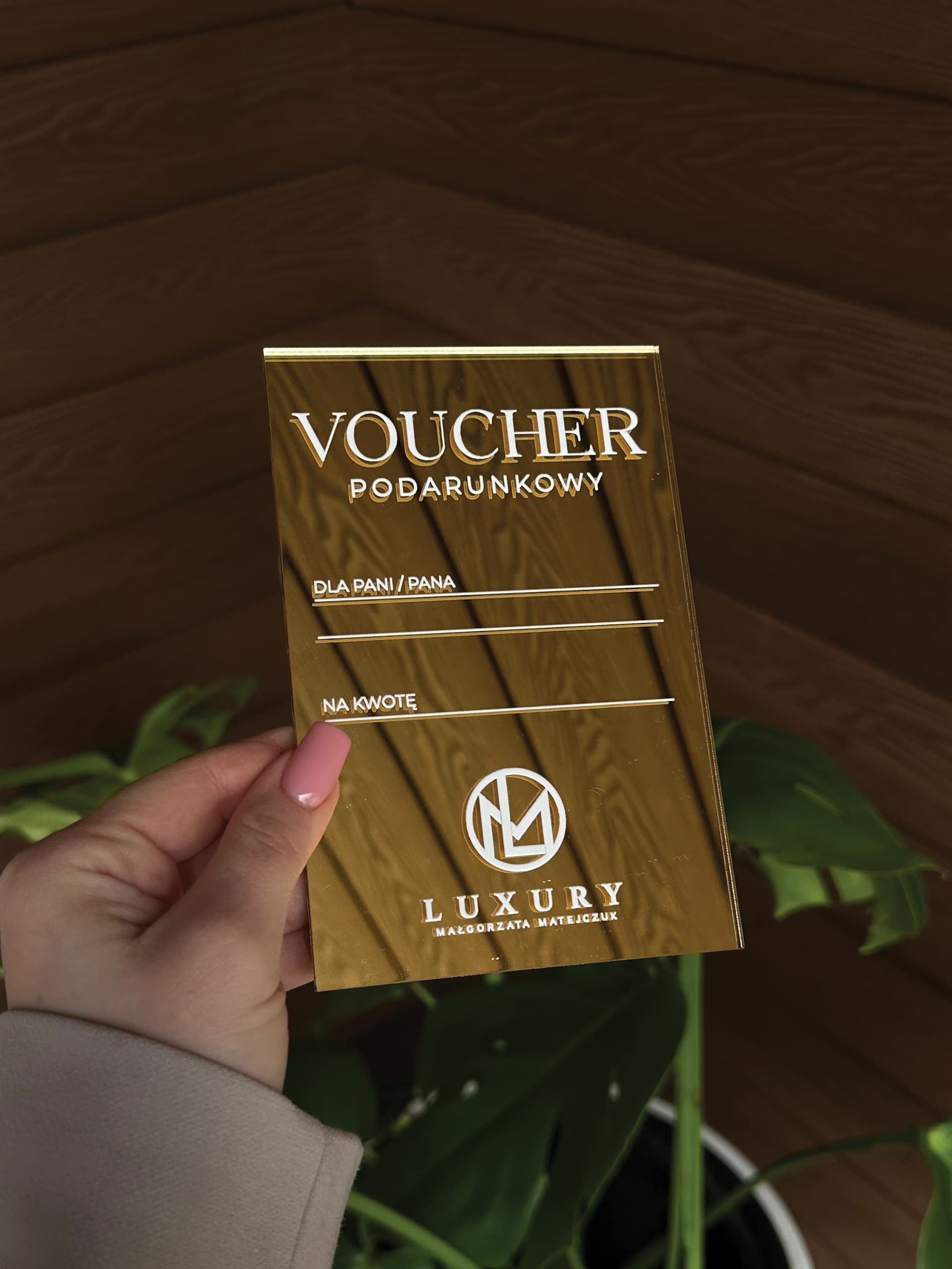 Lustrzany voucher podarunkowy