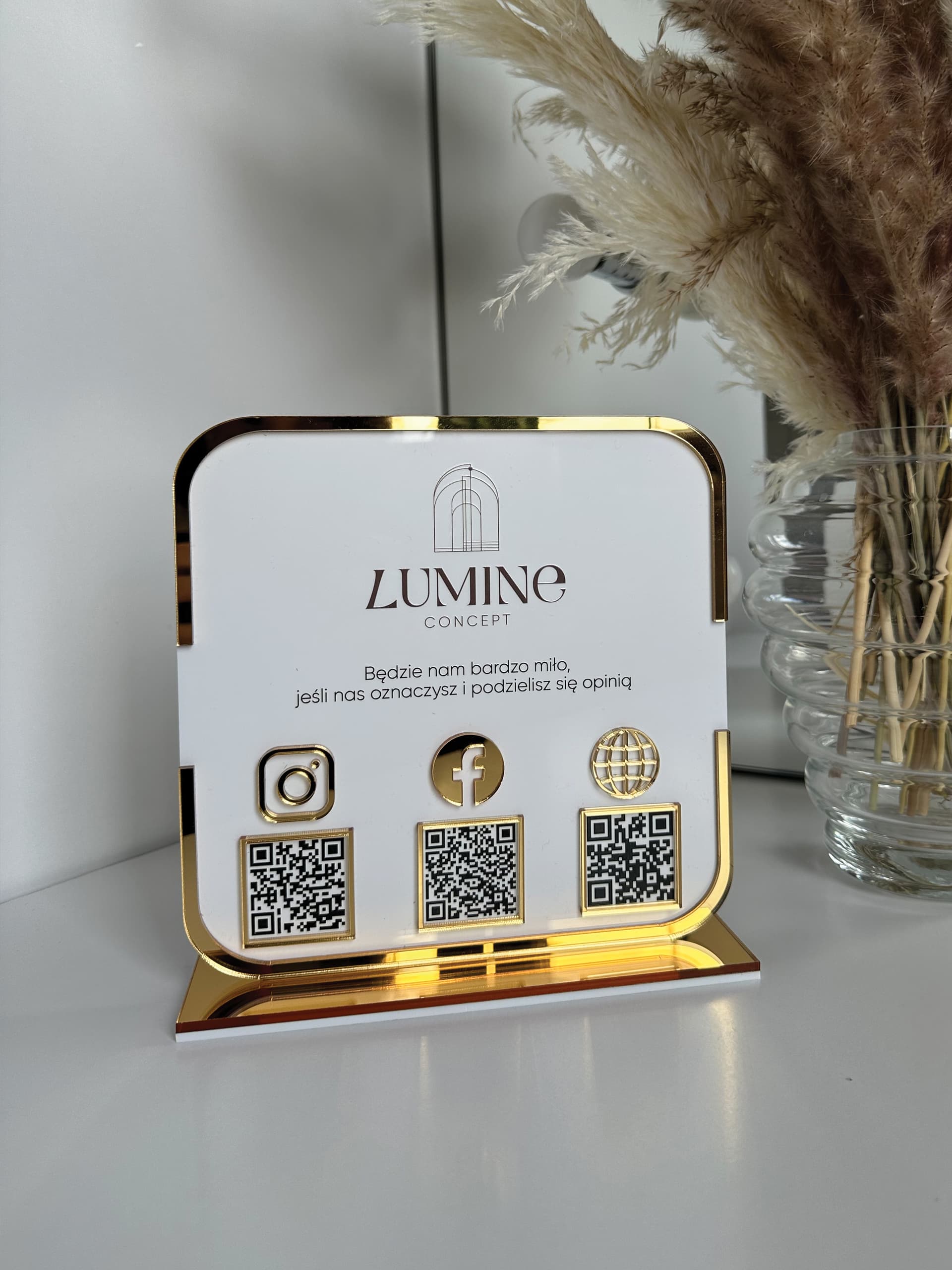 Tabliczka 3D z kodami QR